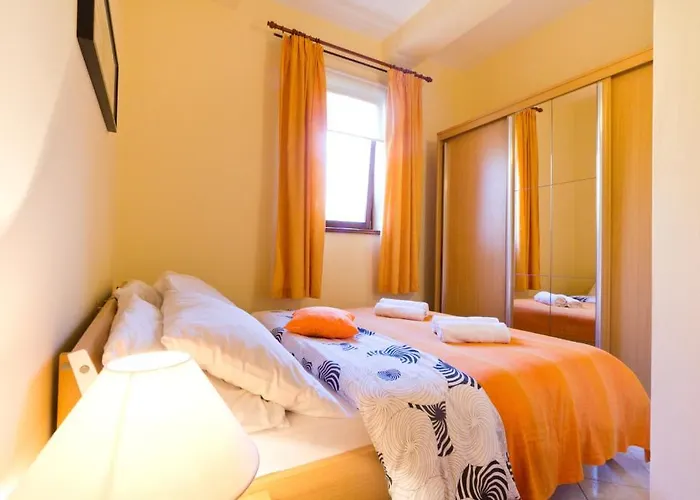 Filip & Tara Apartman *