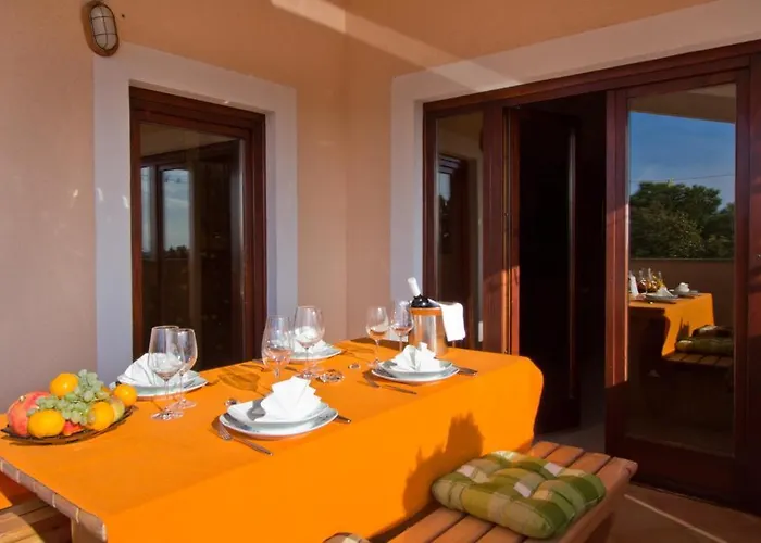 Filip & Tara Apartman