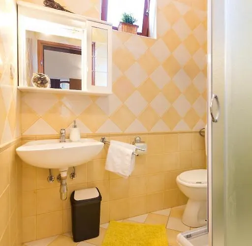 Filip & Tara Apartman *