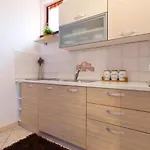 Filip & Tara Πόρετς