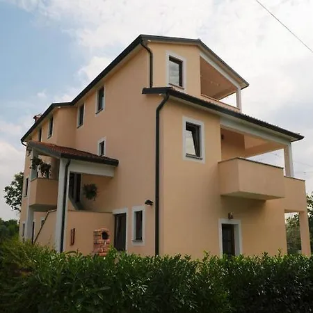 Apartman Filip & Tara Porec