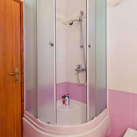 アパート Filip & Tara