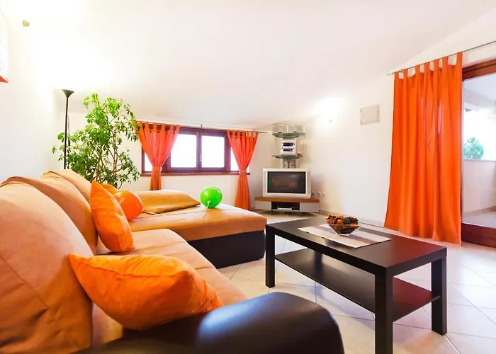 Filip & Tara Апартаменти Пореч